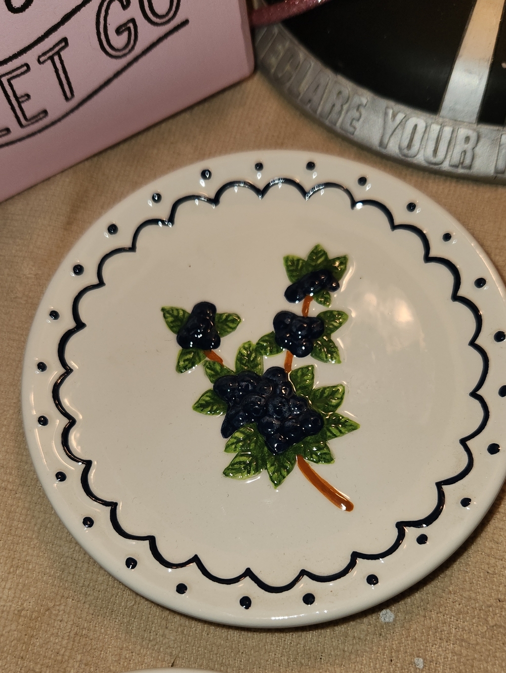 Van Muor Mini Plate Set - Picture 4 of 8